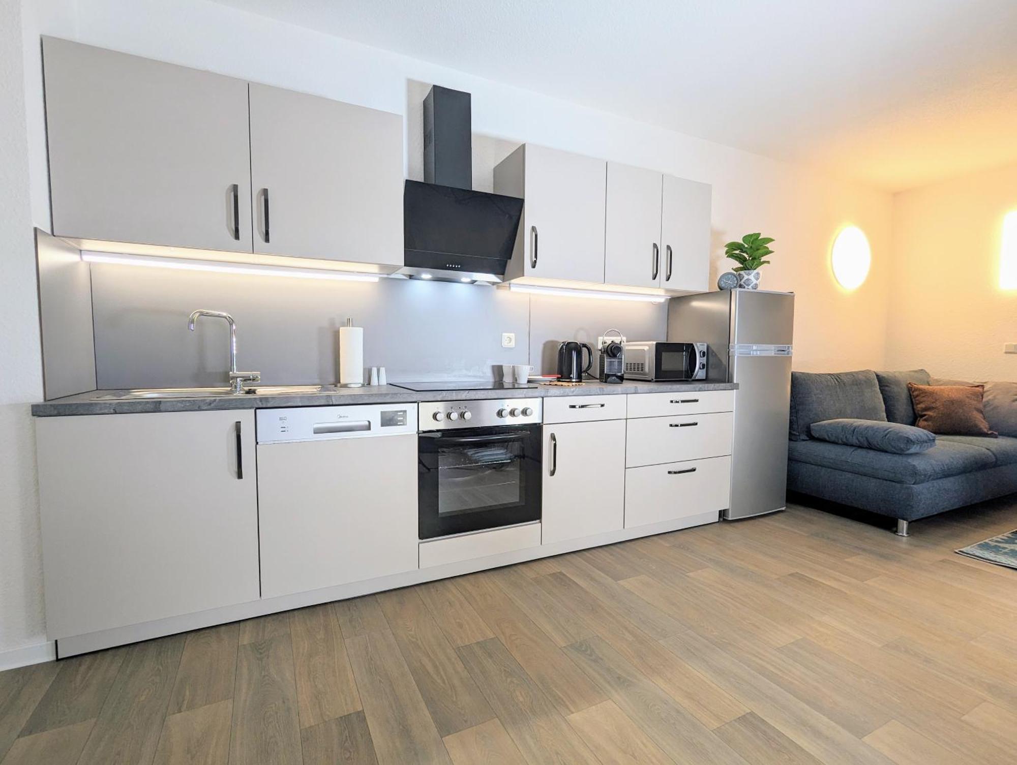 Fewo Urban Gotha - Apartment Orangerie - Am Schlosspark- Parken An Der Der Tuer- Barrierefrei, 900 Meter Zum Bahnhof - Wallbox Eksteriør bilde
