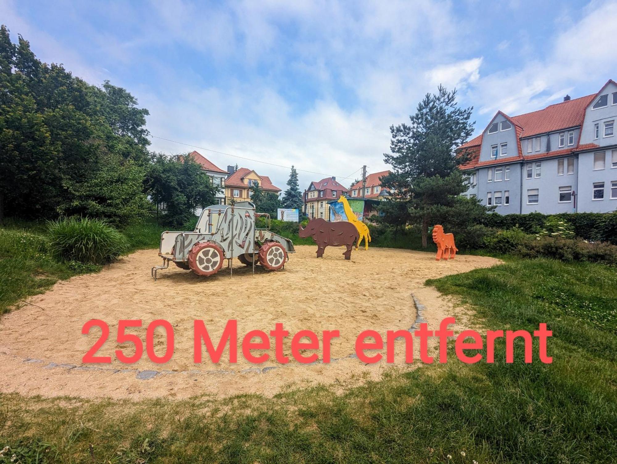 Fewo Urban Gotha - Apartment Orangerie - Am Schlosspark- Parken An Der Der Tuer- Barrierefrei, 900 Meter Zum Bahnhof - Wallbox Eksteriør bilde